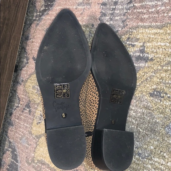 Crown Vintage Cheetah booties - Picture 6 of 6